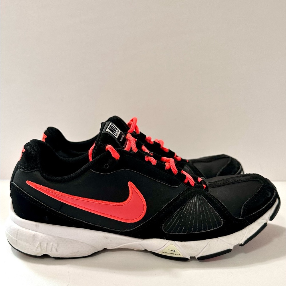 Nike training shoes Air Vivus size 9 - Picture 3 of 10